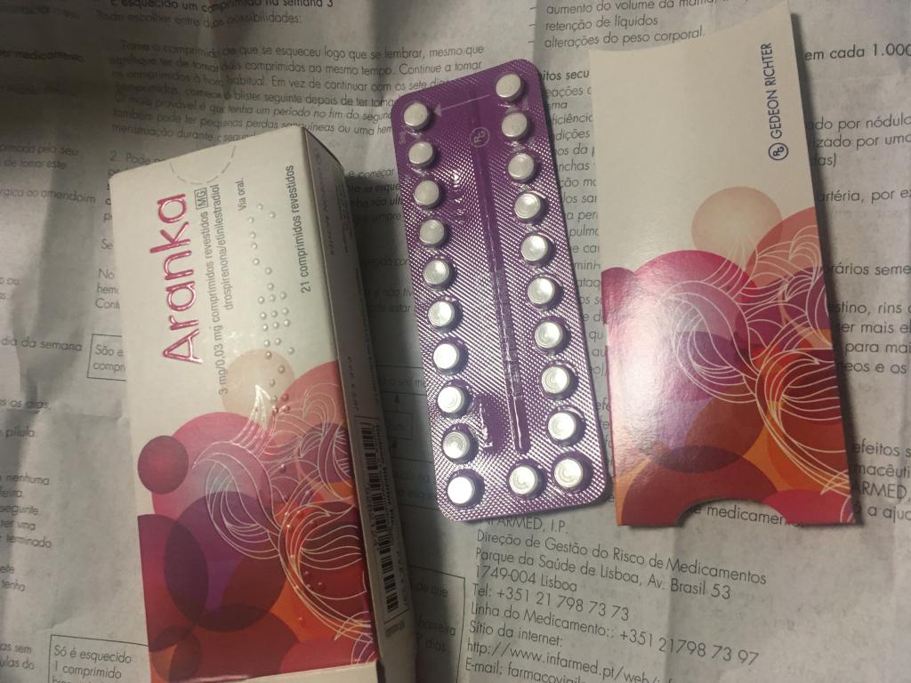 ドロスピレノン エチニルエストラジオール メドレー リーフレット